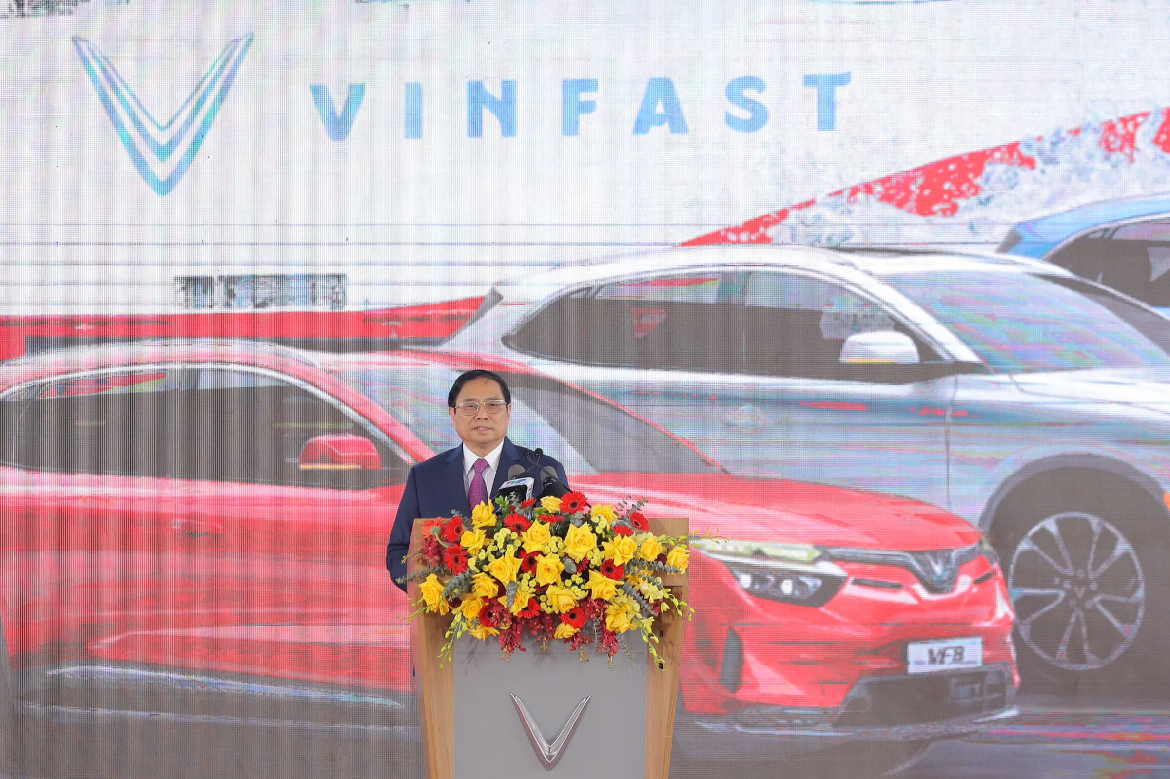 越南VinFast汽车公司将在美裁员，削减人员成本。 - EVLIT
