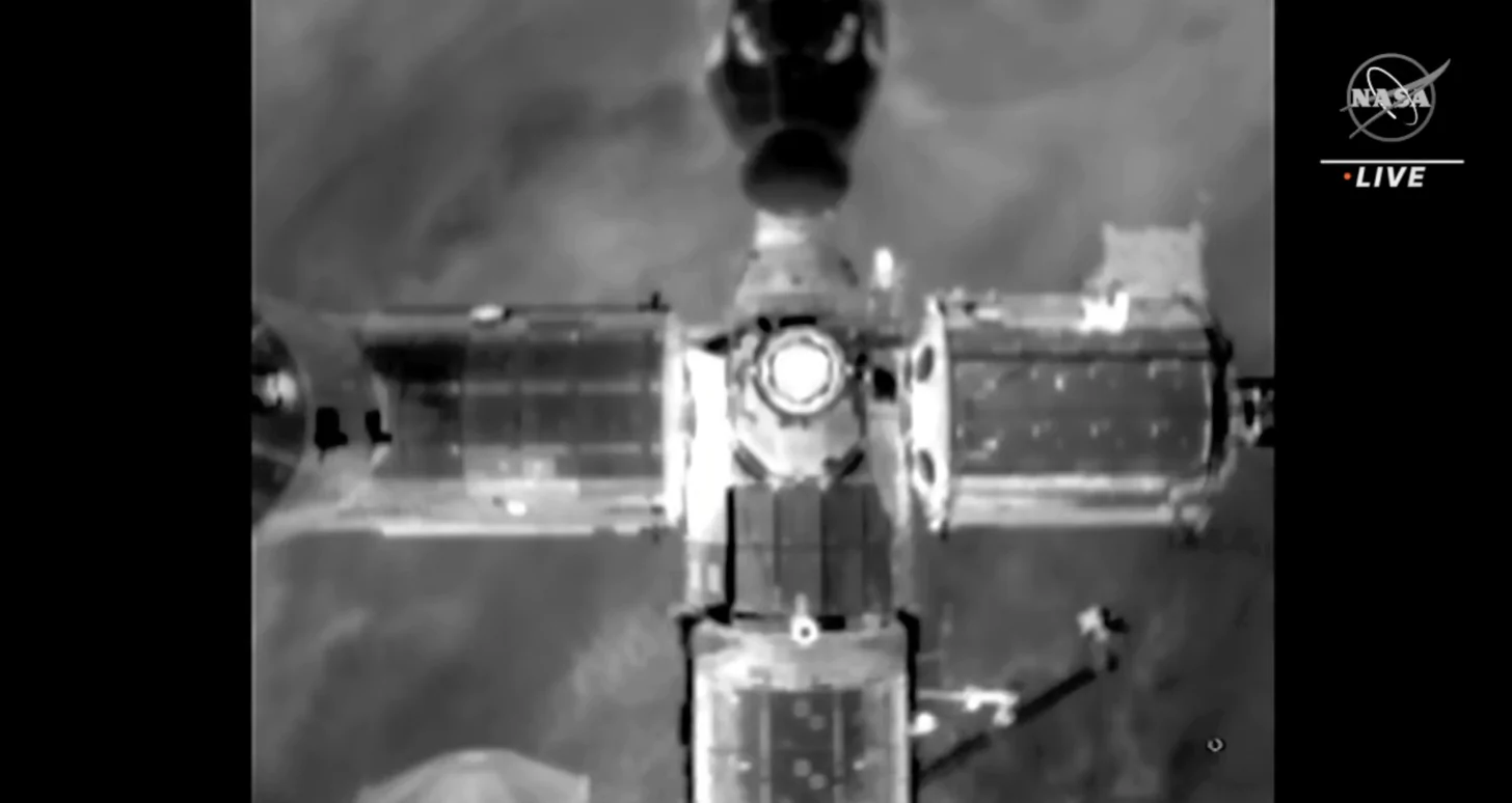 SpaceX Crew-6成功对接国际空间站 - EVLIT