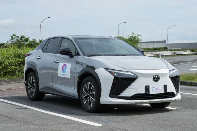 电动汽车落后者丰田表示，其下一代电动汽车将具有超过600英里的续航里程 - EVLIT